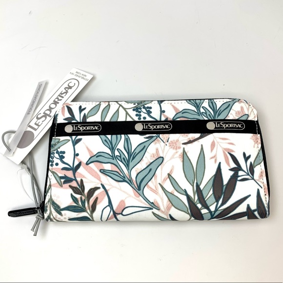 Lesportsac Bags Nwt Lesportsac Taylor Zip Round Wallet Organizer